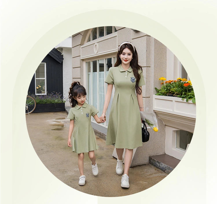 Dad and Son Matching Clothes Polo Shirts Green Mom and Daughter Girls Short Sleeve Couples Dresses 2024 Summer Family Clothing